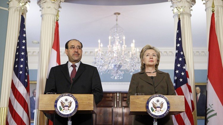 تقرير: أخطاء سياسة كلينتون الخارجية أضعفت الأمن العراقي أمام 