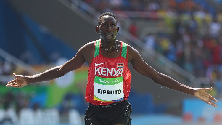 الكيني كيبروتو يفوز بذهبية 3 ألاف م موانع