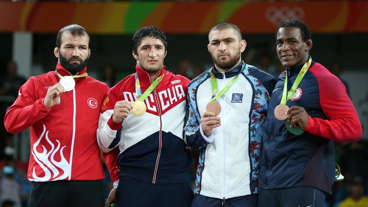 روسيا تحصد ذهبية المصارعة لوزن ما دون 86 كلغ