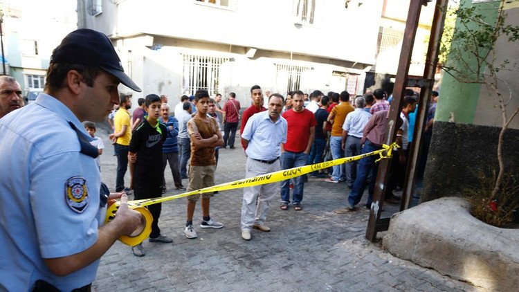 مقتل شرطي بتفجير جنوب تركيا
