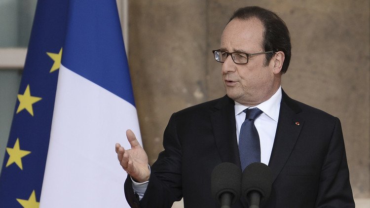 3 وزراء سابقين في عهد هولاند يترشحون للرئاسة 