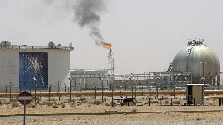 النفط.. السعودية تتجاوز روسيا