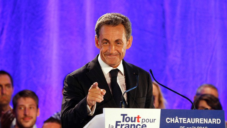 ساركوزي يتوعد البوركيني 