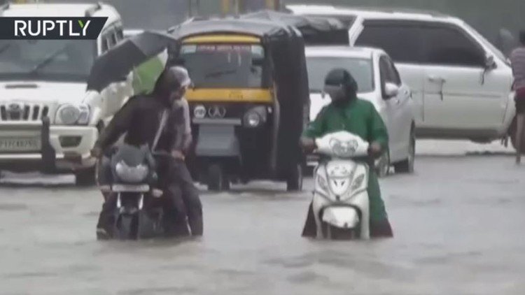 156 قتيلا و1.4 مليون مشرد جراء فيضانات اجتاحت ولاية بيهار الهندية