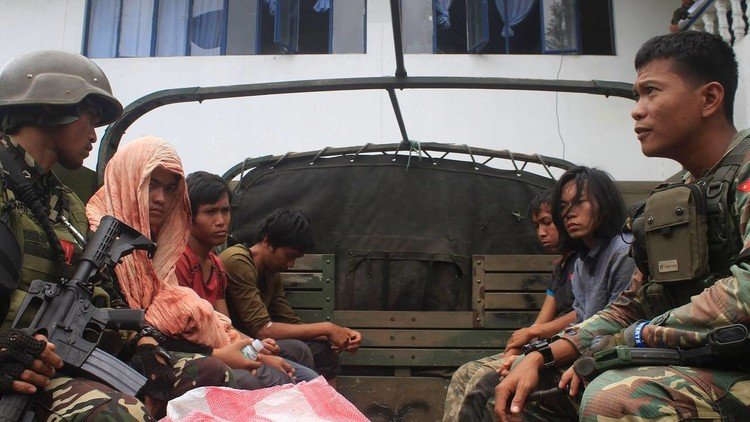 فرار 23 معتقلا بعد هجوم على سجن في الفلبين