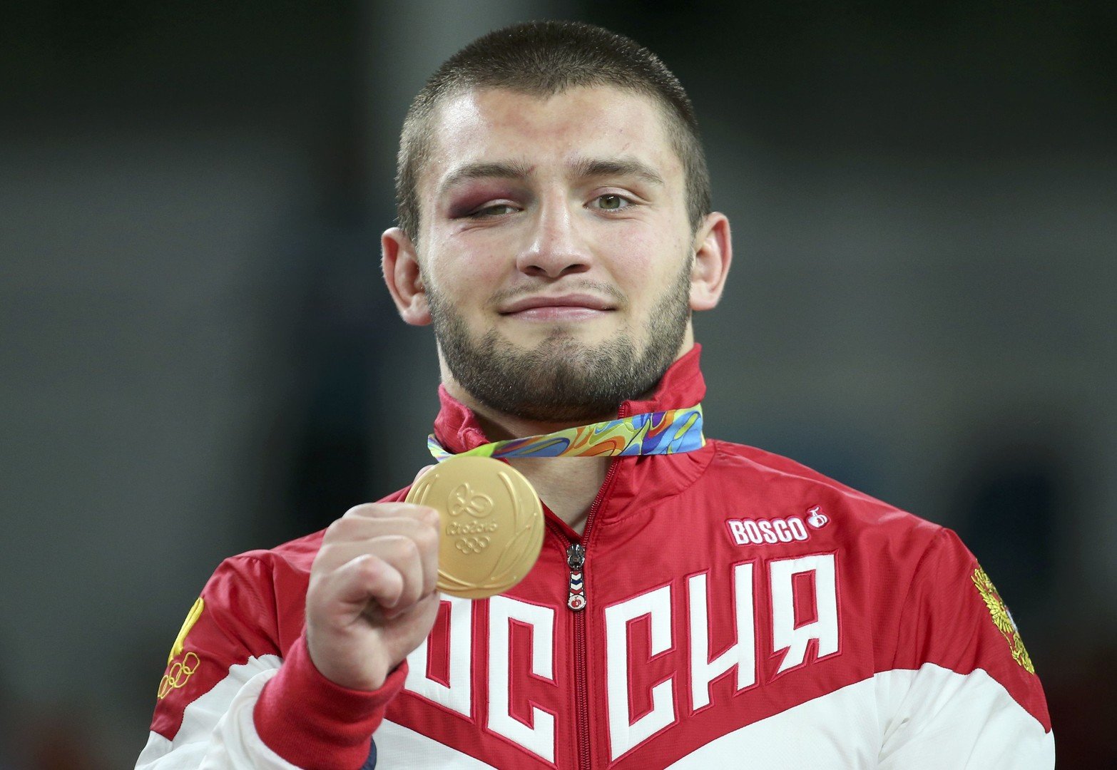 10- دافيد تشاكفيتادزه الحاصل على ذهبية مسابقة المصارعة الرومانية لوزن تحت 85 كغ 