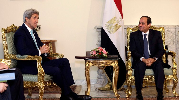 السيسي وكيري يناقشان الوضع في سوريا وليبيا