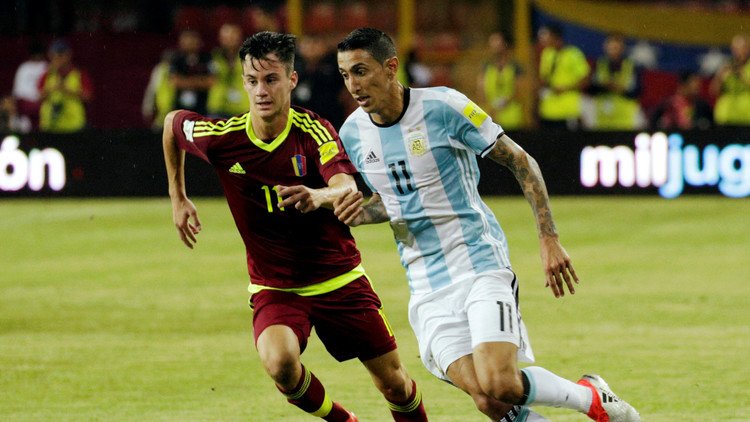 الأرجنتين تتعادل مع فنزويلا في مباراة مثيرة
