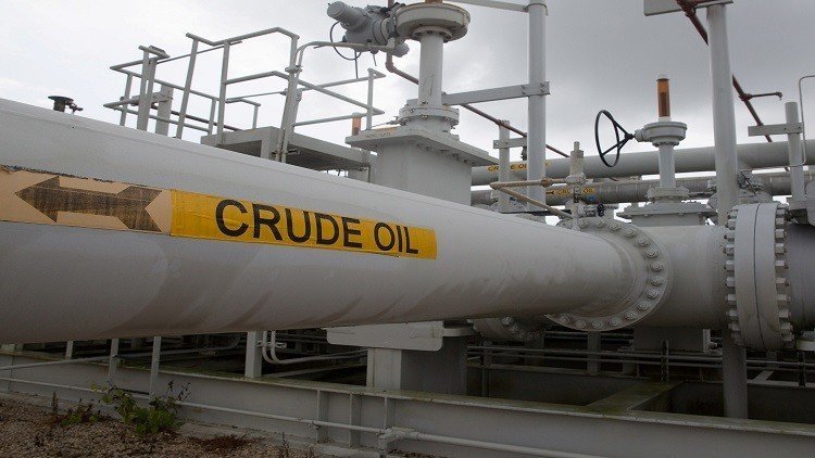 النفط ينهي الأسبوع على مكاسب قياسية 
