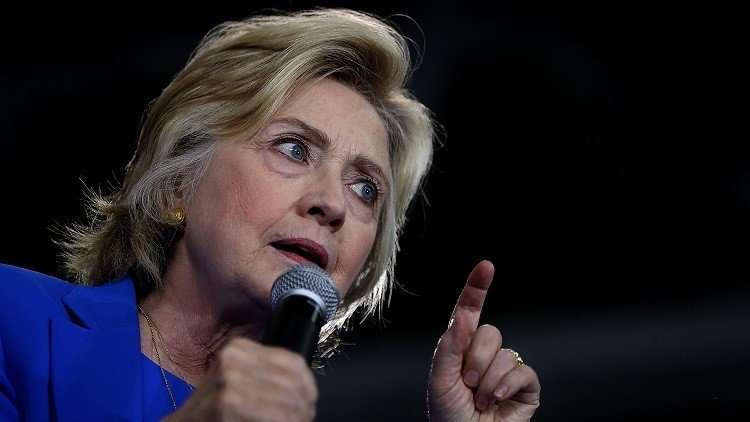 كلينتون على لسان داعش: يا الله، اجعل ترامب رئيسا لأمريكا!!