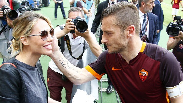 الملك توتي ينقذ روما 