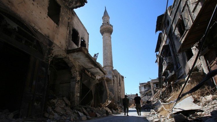 اشتباكات في حلب وسقوط قذائف على دمشق