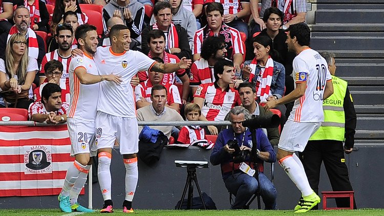 فالنسيا يحقق أول انتصار في الموسم على حساب قاهر برشلونة