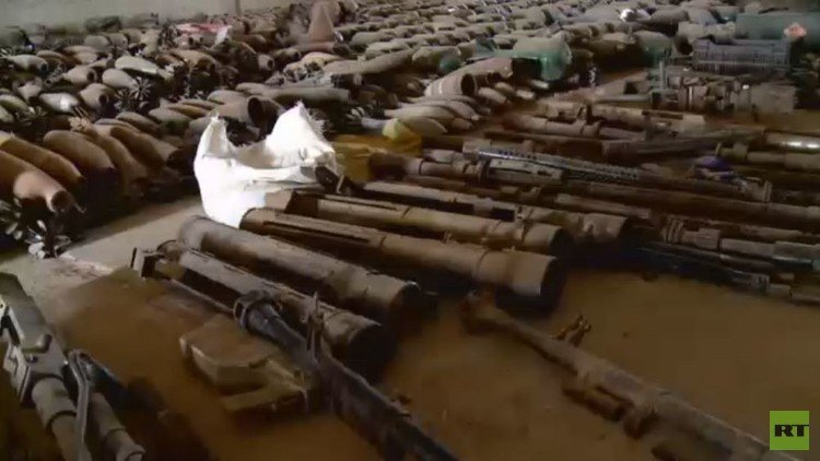 خاص لـRT: مستودع سلاح هائل لداعش !