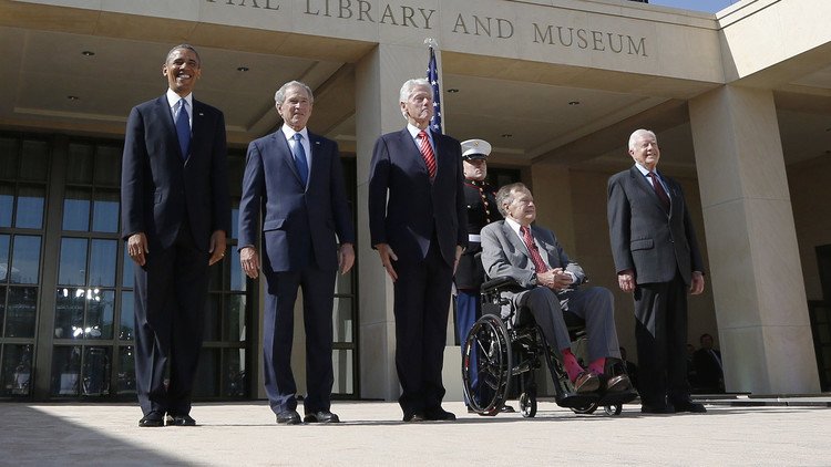 موقع حملة كلينتون: 5 رؤساء أمريكيين لا يدعمون ترامب