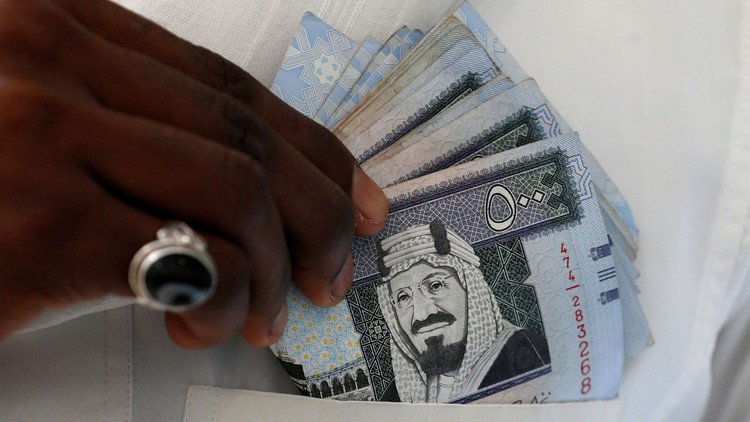 السعودية تعتمد الأشهر الميلادية في احتساب الرواتب!