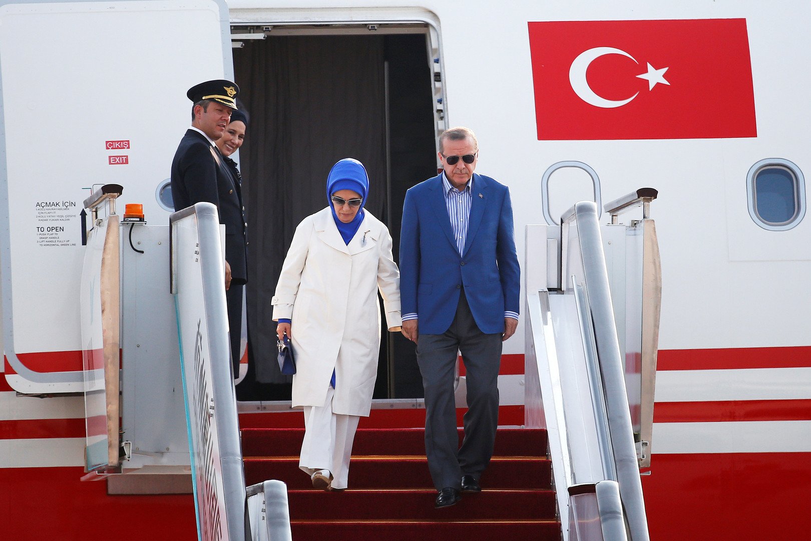 الرئيس التركي رجب طيب أردوغان وعقيلته يصلان إلى مدينة هانغتشو للمشاركة في قمة الـ20