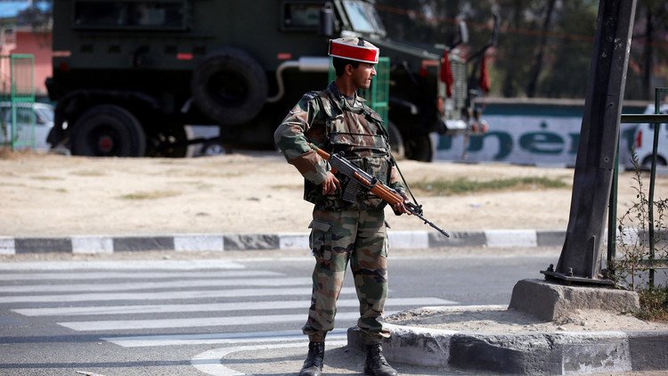 حرس الحدود الهندي يحتجز "حمامة حرب" باكستانية