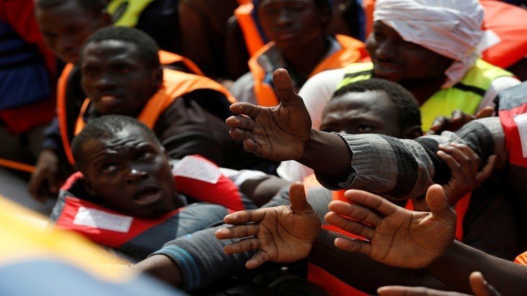 خفر السواحل: إنقاذ 6 آلاف مهاجر قبالة ليبيا