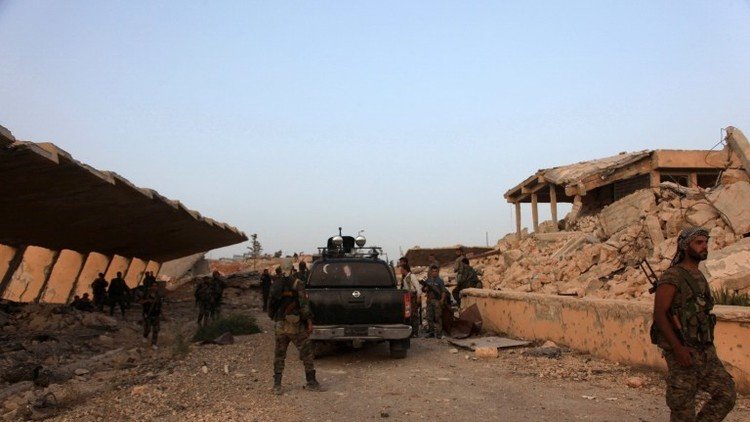 المسلحون يقصفون غرب حلب ويشتبكون مع الجيش السوري شمالها