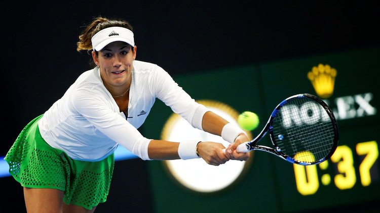 كفيتوفا تجرد موغوروزا من لقب بكين