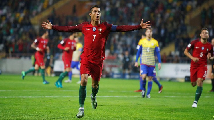 رونالدو يقود البرتغال إلى فوز عريض في تصفيات مونديال 2018