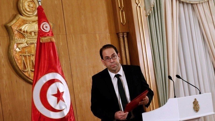 الحكومة التونسية واتحاد الشغل يبحثان تجميد الرواتب