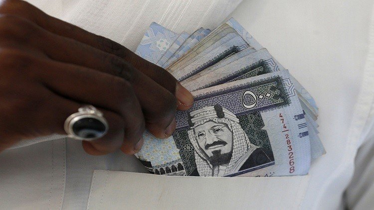 ارتفاع ديون السعودية إلى الضعف
