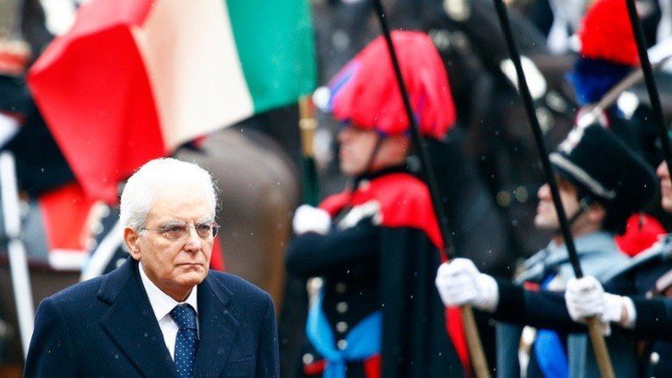 الرئيس الإيطالي يدعو إلى مواصلة الحوار بين روسيا والناتو