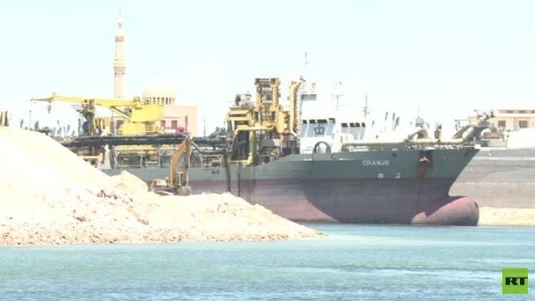 قناة السويس المنقذ المحتمل للجنيه المصري