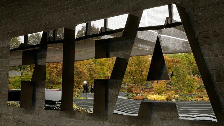 الفيفا يواصل حملة مكافحة الفساد 