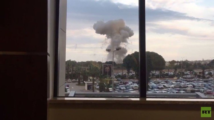 انفجار قوي بالقرب من مطار مالطا (فيديو)