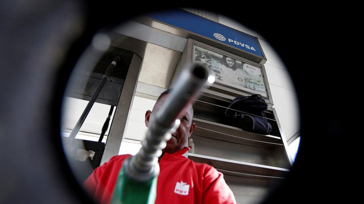 سلطنة عمان ترفع أسعار الوقود 