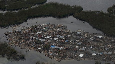 منازل دمرها إعصار ماثيو في جزيرة كوريل في هايتي