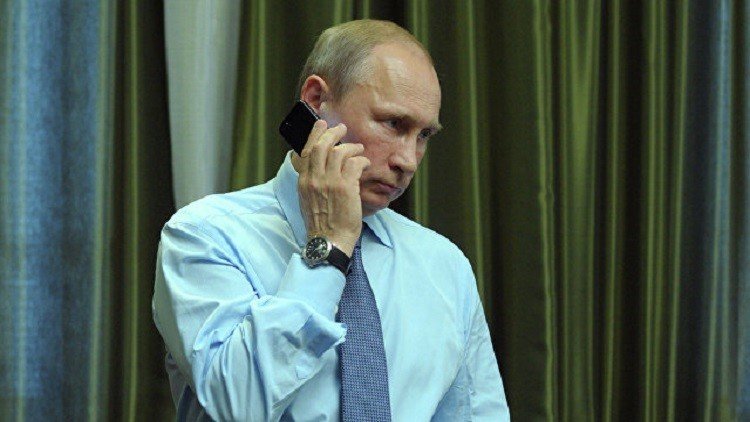 بوتين يبحث مع رينتسي مشروعات مشتركة في قطاع الطاقة 