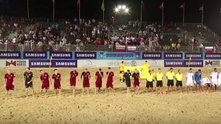 روسيا تكتسح أمريكا على رمال الإمارات