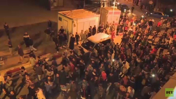 تواصل الاحتجاجات في المغرب