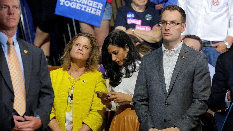 محلل: النخبة الأمريكية فشلت في فهم توجهات شعبها