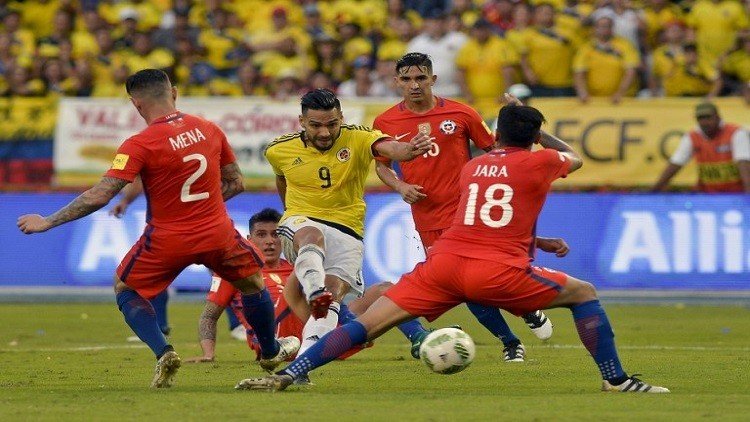 التعادل السلبي يخيم على مواجهة كولومبيا وتشيلي