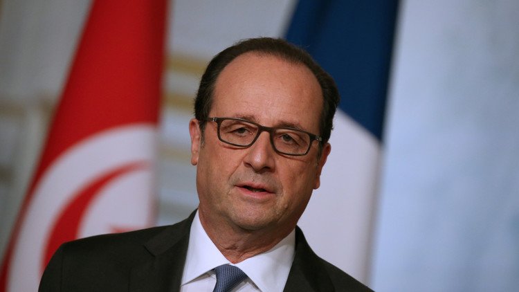 هولاند مهدد بالإقالة بسبب كشفه عن خطة ضد الأسد