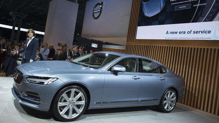 سيارات 10 رؤساء.. أي منها أمتن؟