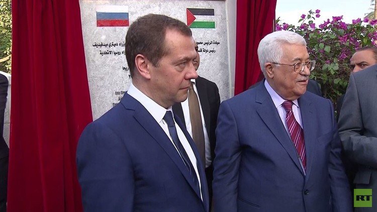 توقيع 6 اتفاقيات بين روسيا وفلسطين