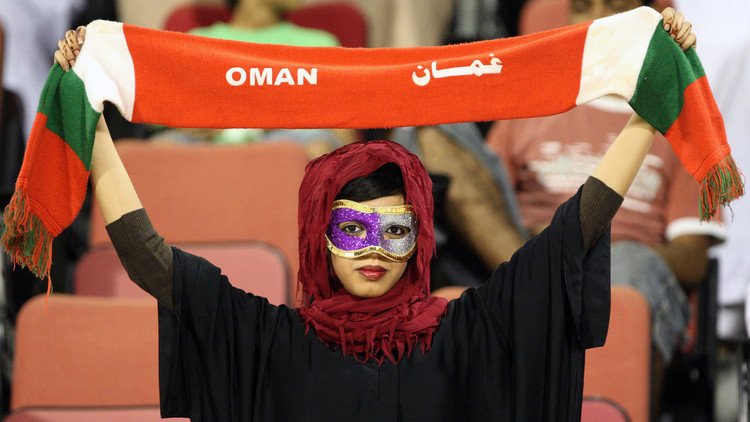 الأحمر العماني يصالح جماهيره على حساب ميانمار