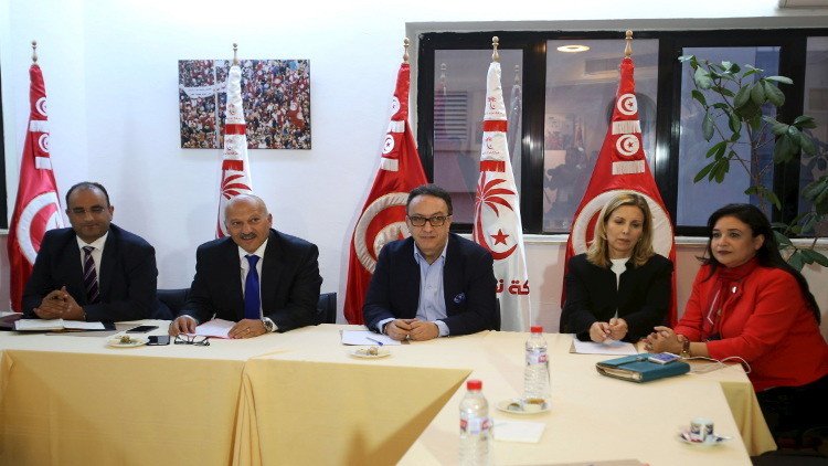 أزمة جديدة تعصف بالحزب الحاكم في تونس 