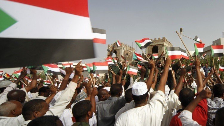 الأمن السوداني يفرق بالقوة تظاهرة في الخرطوم 