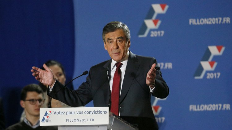 هادئ ويخاطب بوتين بصيغة المفرد. وماذا بعد؟ 