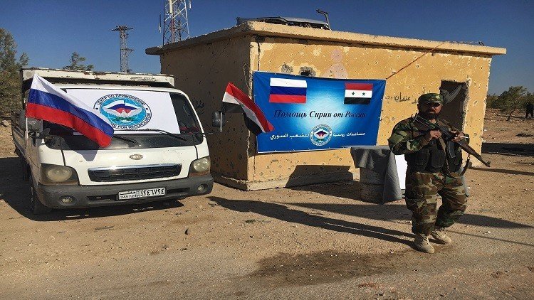 إصابة ضابطين روسيين من "حميميم" في حلب