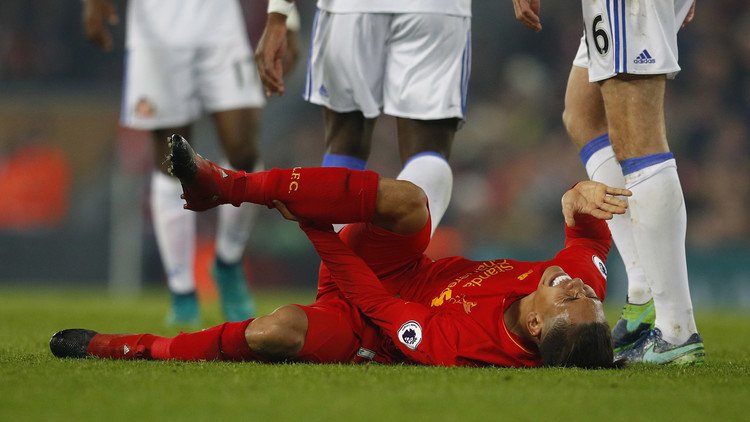 ليفربول يتلقى ضربة قاضية في الوقت الحرج