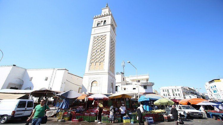 تونس تطرح 140 مشروعا استثماريا للنهوض باقتصادها