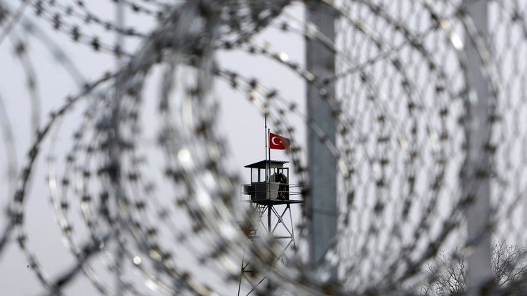 هل تنفذ تركيا وعيدها وتغرق  أوروبا باللاجئين؟